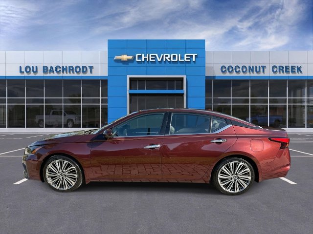 Used 2023 Nissan Altima 2.5 SL FWD image 5