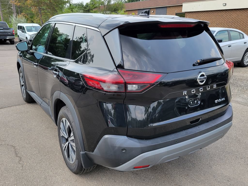 Used 2021 Nissan Rogue SV AWD/4WD image 5