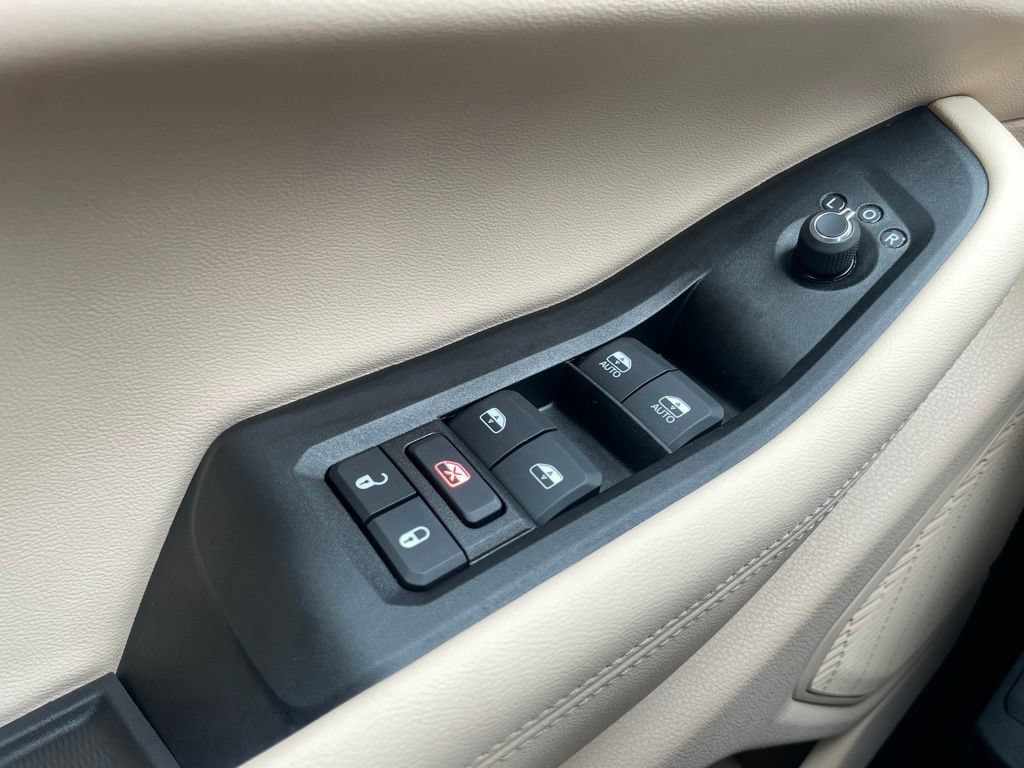 Certified 2025 Jeep Grand Cherokee Limited AWD/4WD image 21