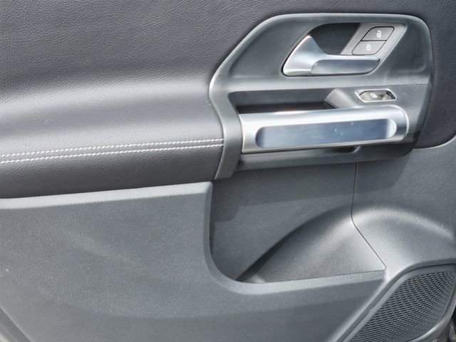 Certified 2024 Mercedes-Benz GLB 250 4MATIC image 15