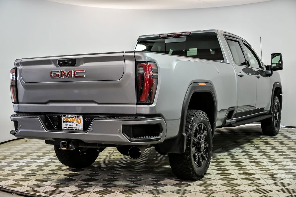 Used 2024 GMC Sierra 3500 AT4 w/ Technology Package AWD/4WD image 8