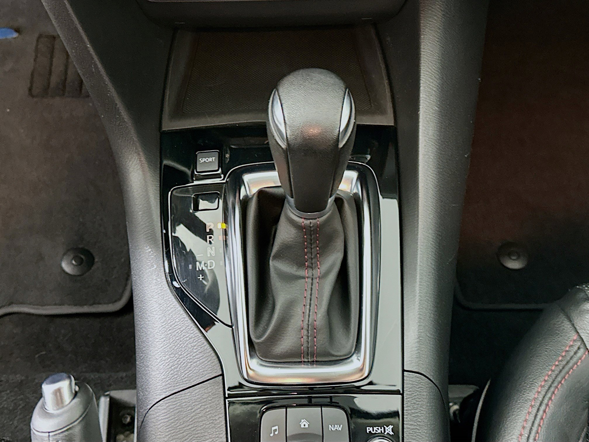 Used 2014 MAZDA MAZDA3 s Grand Touring FWD image 24