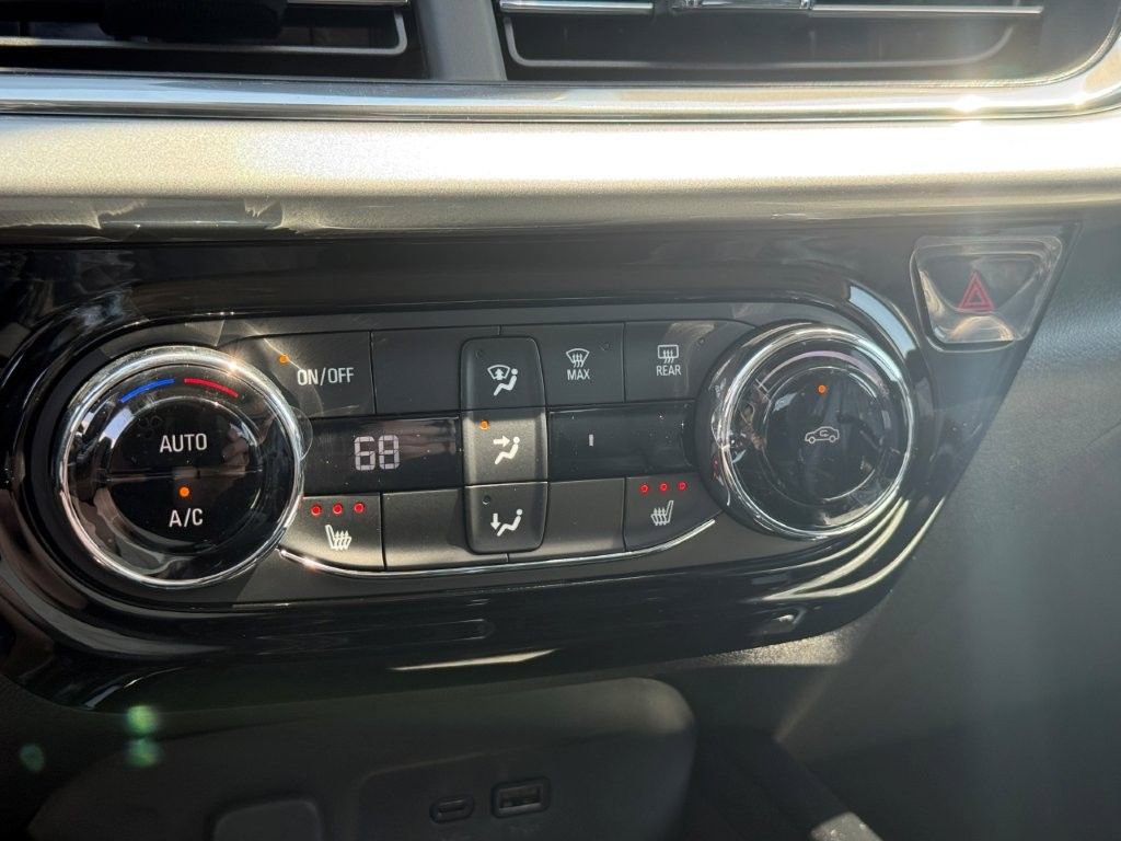 New 2026 Chevrolet Trax LT FWD image 18