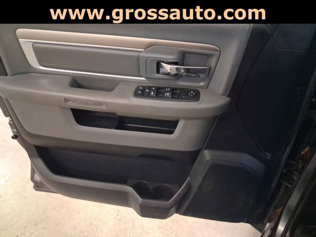 Used 2019 RAM 1500 Classic SLT image 19