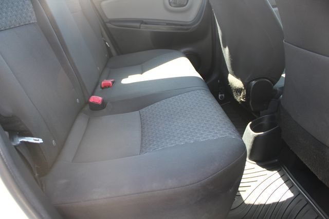 Used 2016 Toyota Yaris L FWD image 32