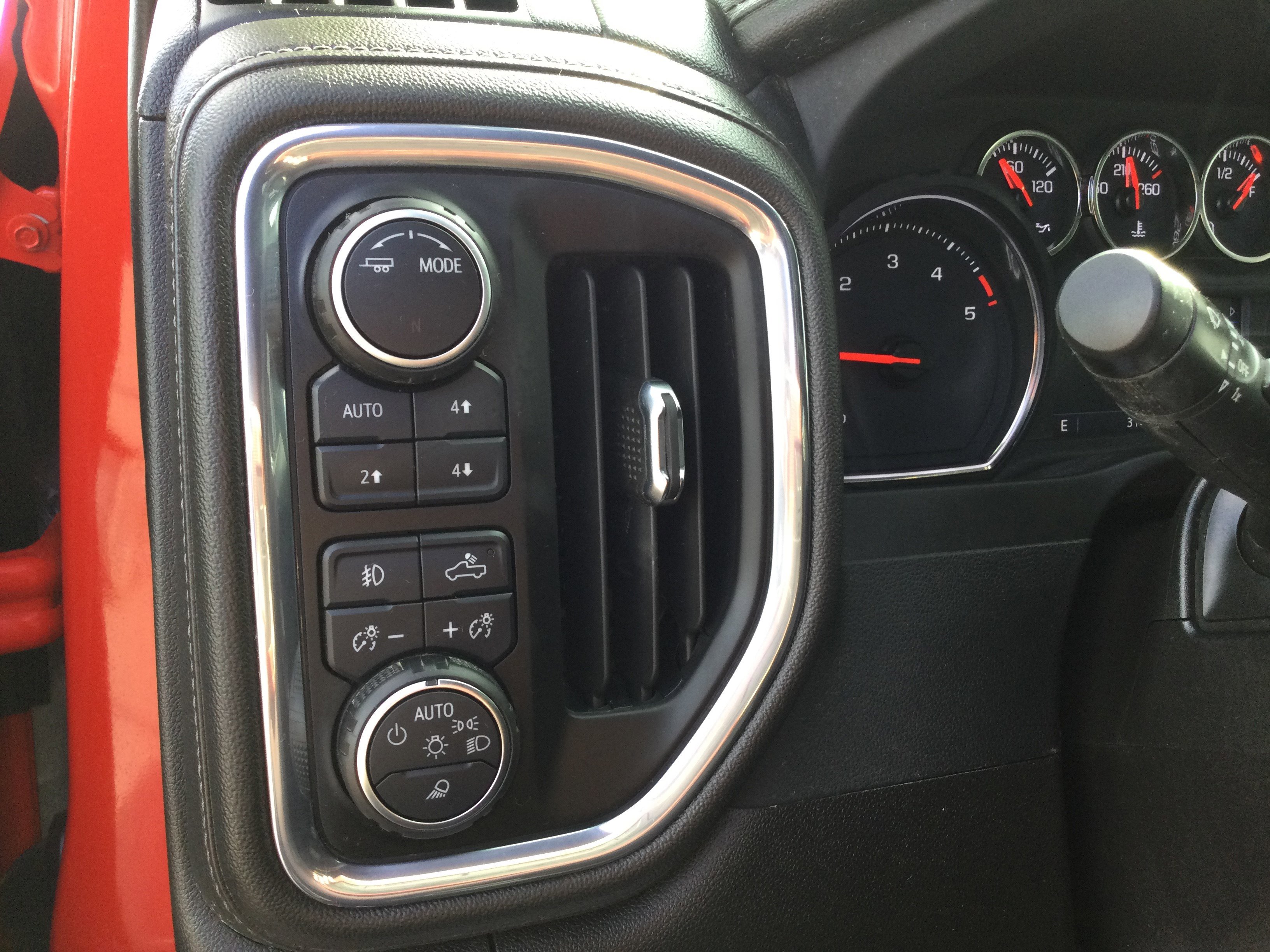 Used 2022 Chevrolet Silverado 2500 LTZ w/ Gooseneck/5TH Wheel Package image 9