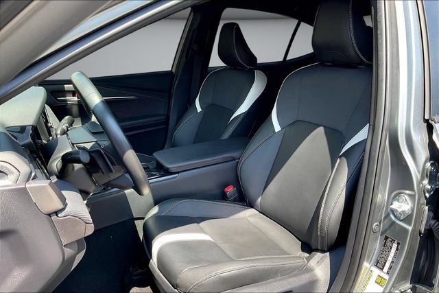 Used 2025 Toyota Camry SE FWD image 23