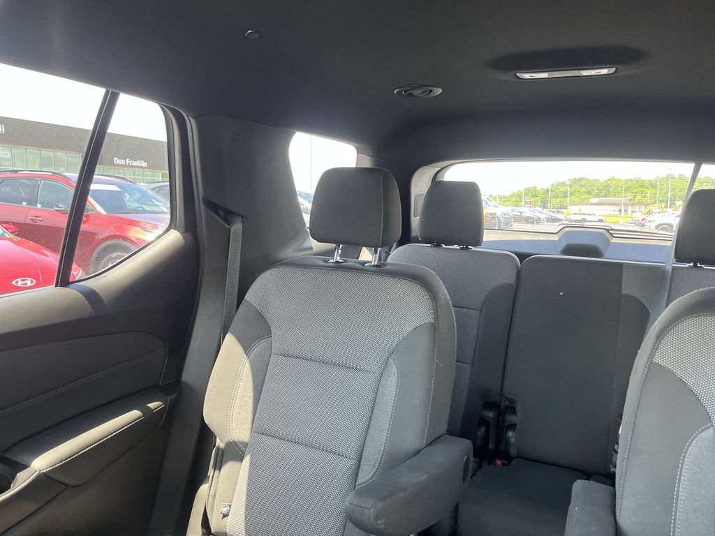 Used 2023 Chevrolet Traverse LT AWD/4WD image 12