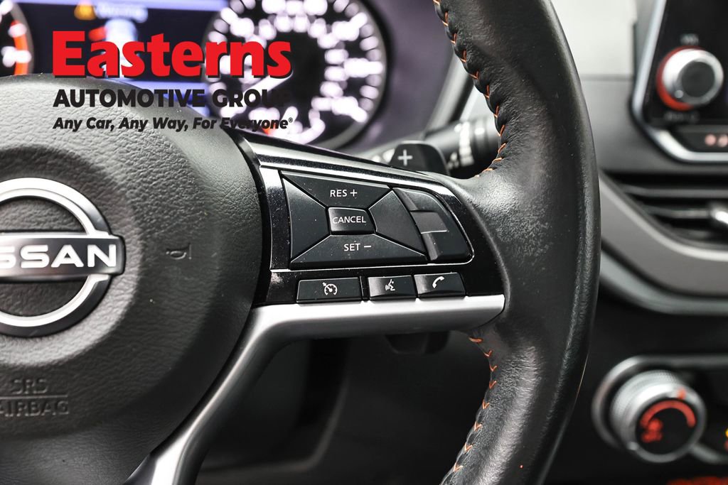 Used 2023 Nissan Altima 2.5 SR FWD image 16
