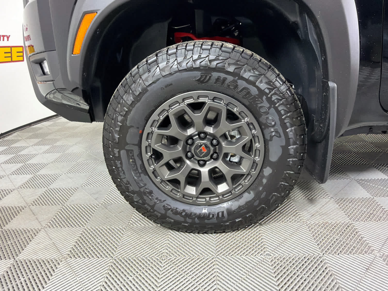 New 2026 Nissan Frontier PRO-4X w/ Pro Premium Package AWD/4WD image 10
