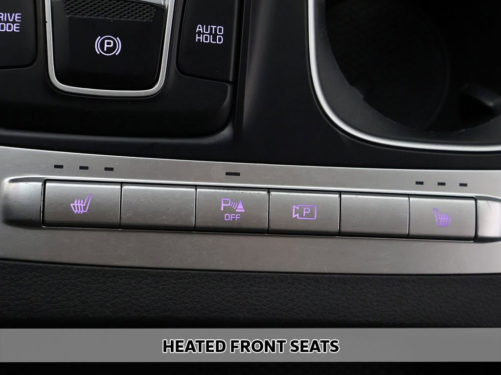 Used 2023 Kia Carnival LX image 6