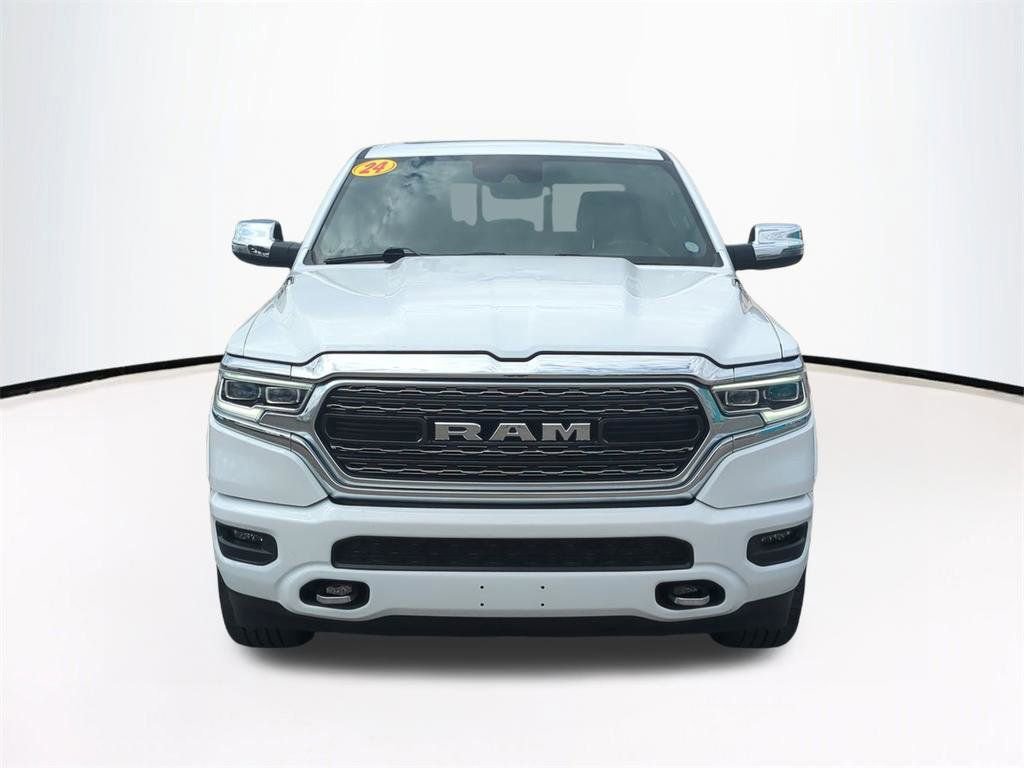 Used 2024 RAM 1500 Limited w/ Body Color Bumper Group AWD/4WD image 3