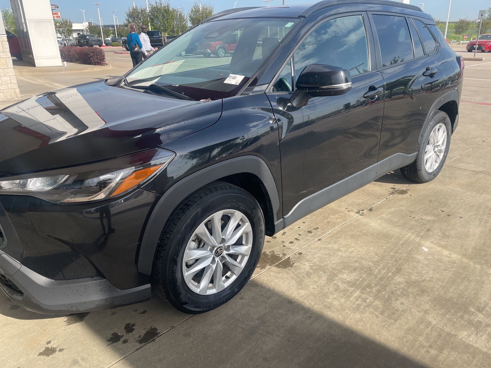 Used 2024 Toyota Corolla Cross LE image 25