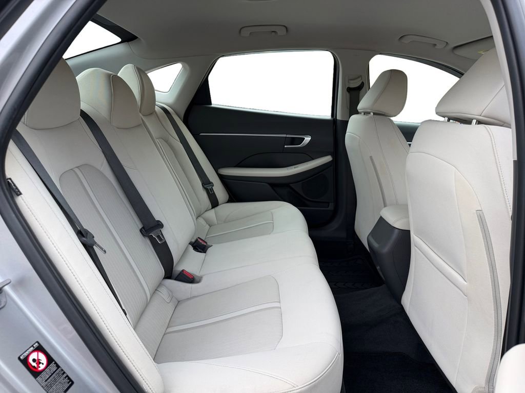 Used 2023 Hyundai Sonata SE FWD image 20