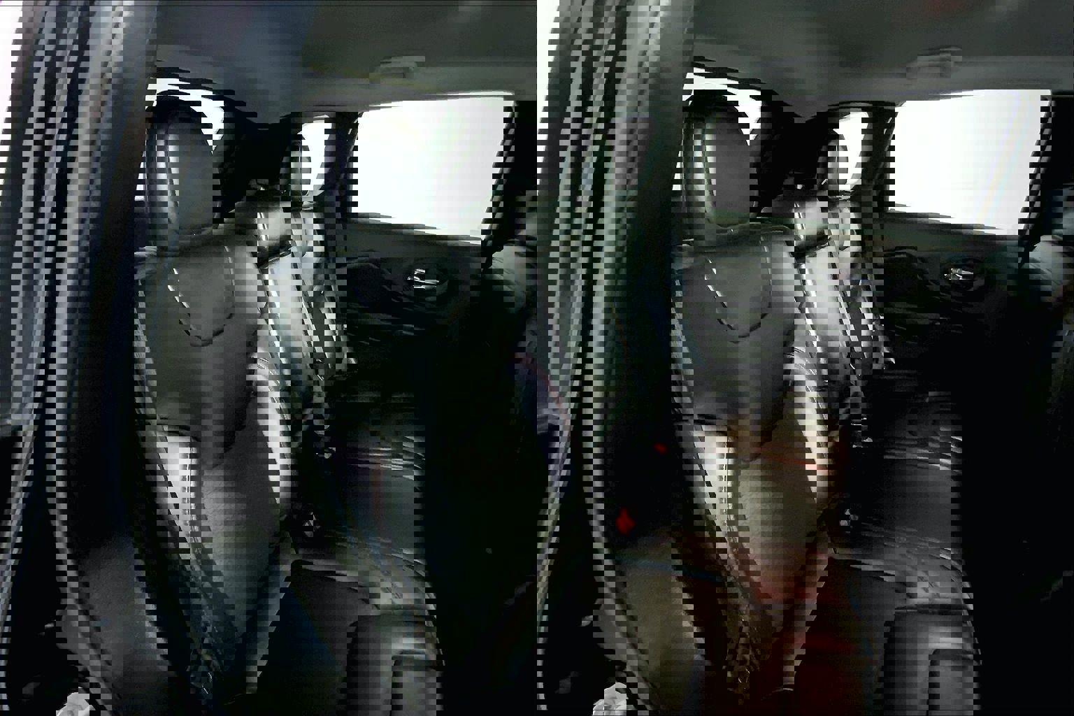 Used 2020 Jeep Cherokee Trailhawk w/ Cold Weather Group image 23