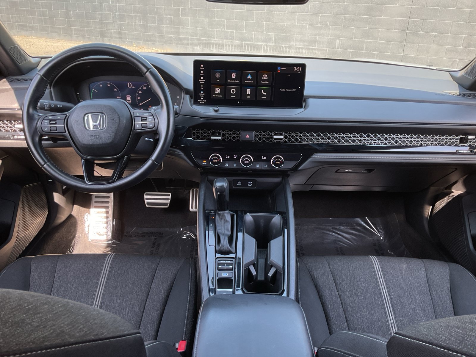Used 2024 Honda Accord Sport image 15