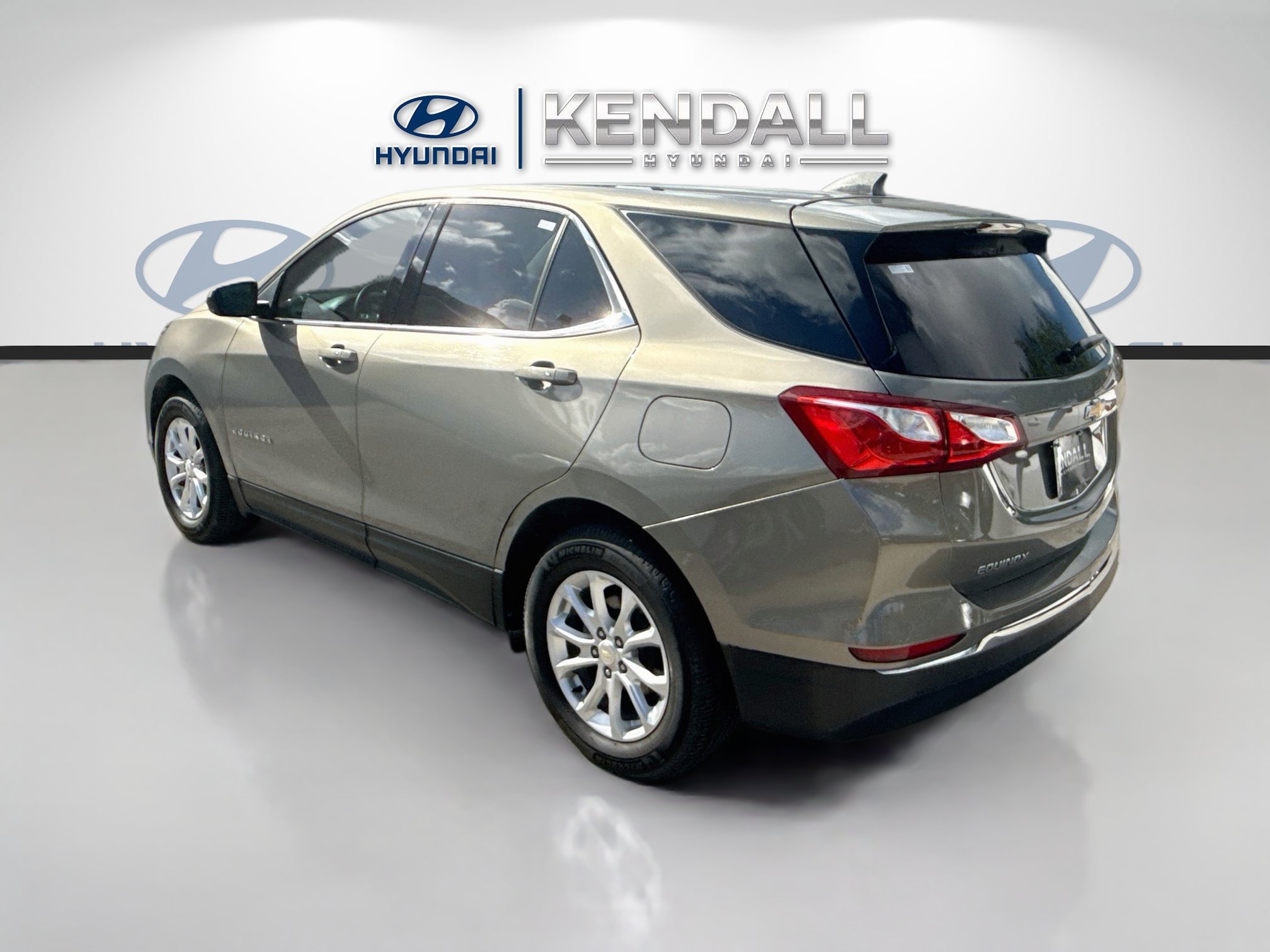 Used 2019 Chevrolet Equinox LT FWD image 4
