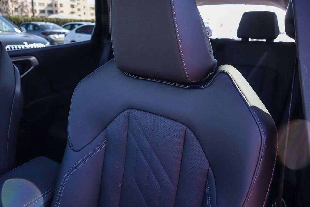 Used 2025 BMW X3 xDrive30i w/ Convenience Package image 26