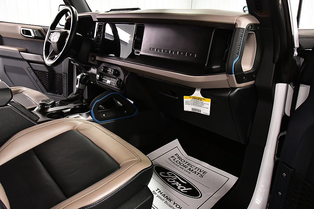 Used 2023 Ford Bronco Wildtrak AWD/4WD image 26