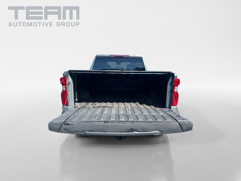 Used 2024 Chevrolet Silverado 1500 LT w/ Z71 Off-Road Package image 13