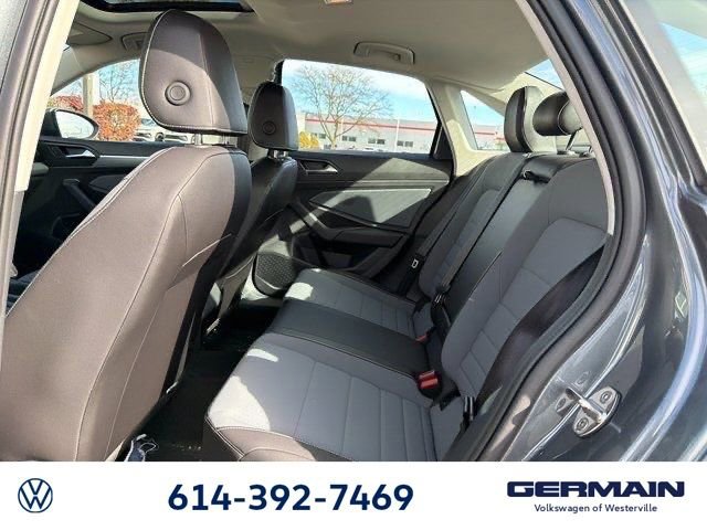 New 2026 Volkswagen Jetta SE image 17