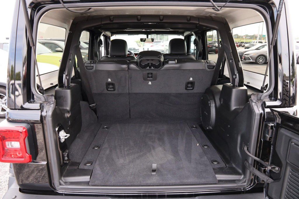 Used 2020 Jeep Wrangler Unlimited Rubicon AWD/4WD image 7