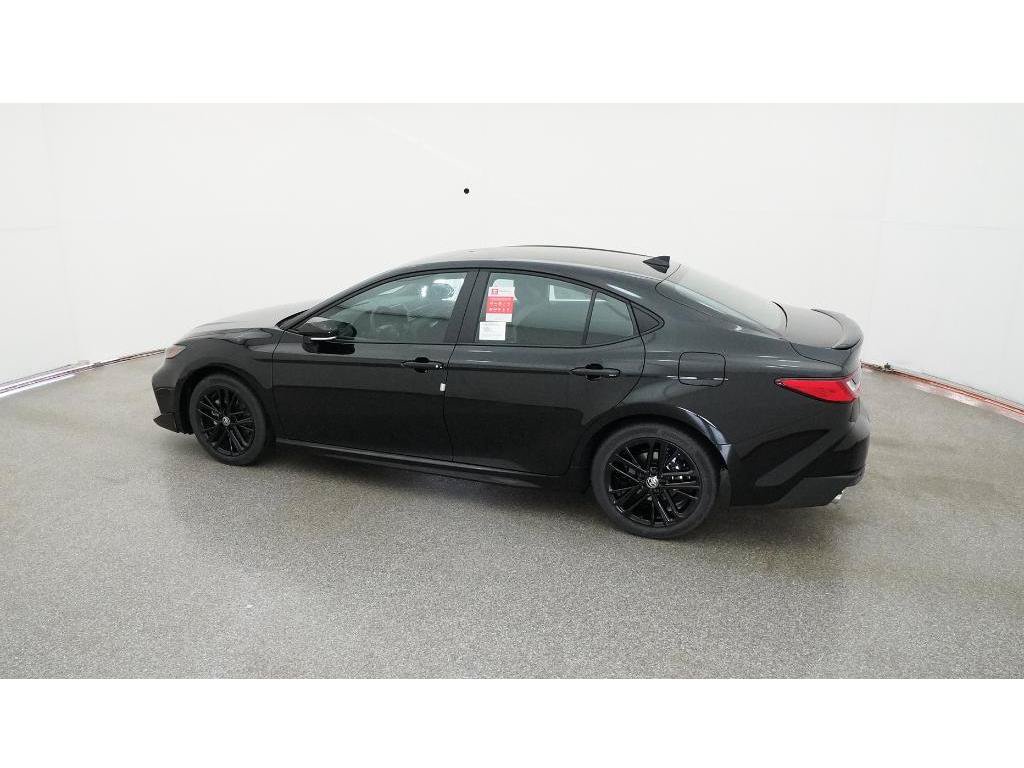 New 2026 Toyota Camry SE FWD image 5