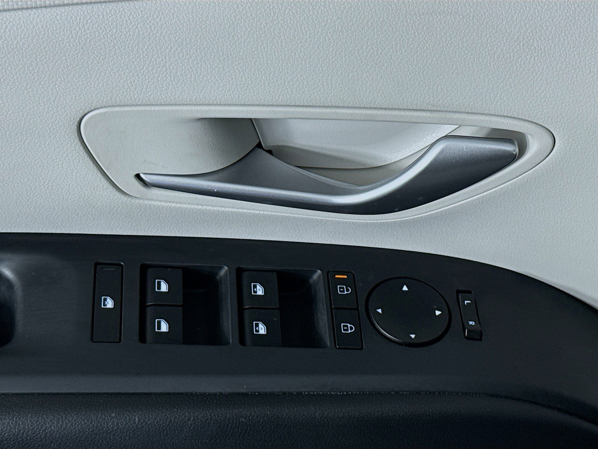 Used 2026 Hyundai Tucson SEL FWD image 23