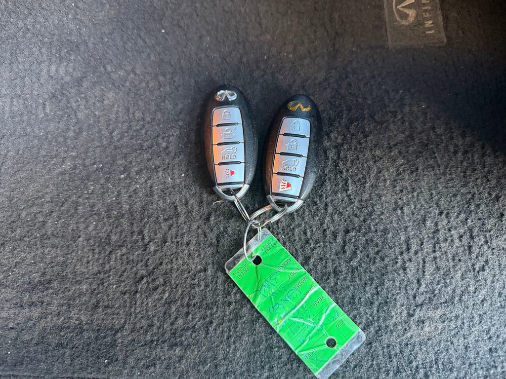 Used 2017 INFINITI QX60 Luxe image 34