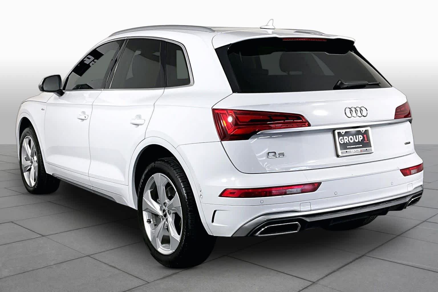 Used 2023 Audi Q5 2.0T Prestige w/ Prestige Package AWD/4WD image 11