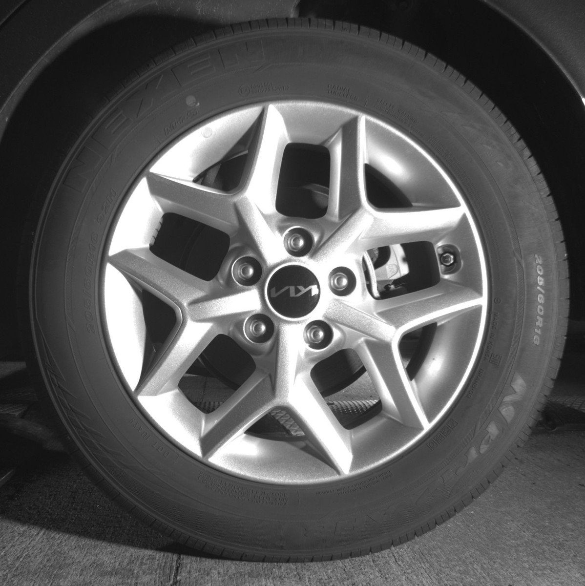 Used 2025 Kia Soul LX w/ LX Technology Package image 14