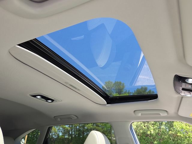 Used 2021 Kia Seltos SX w/ SX Sunroof Package image 18