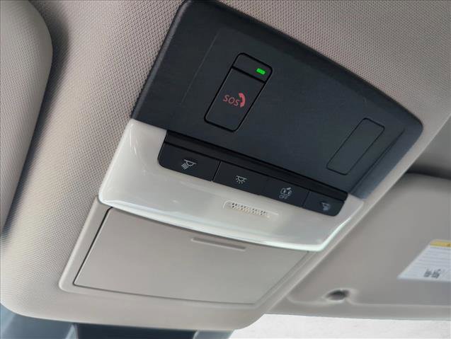 Used 2022 Nissan Rogue SV FWD image 14