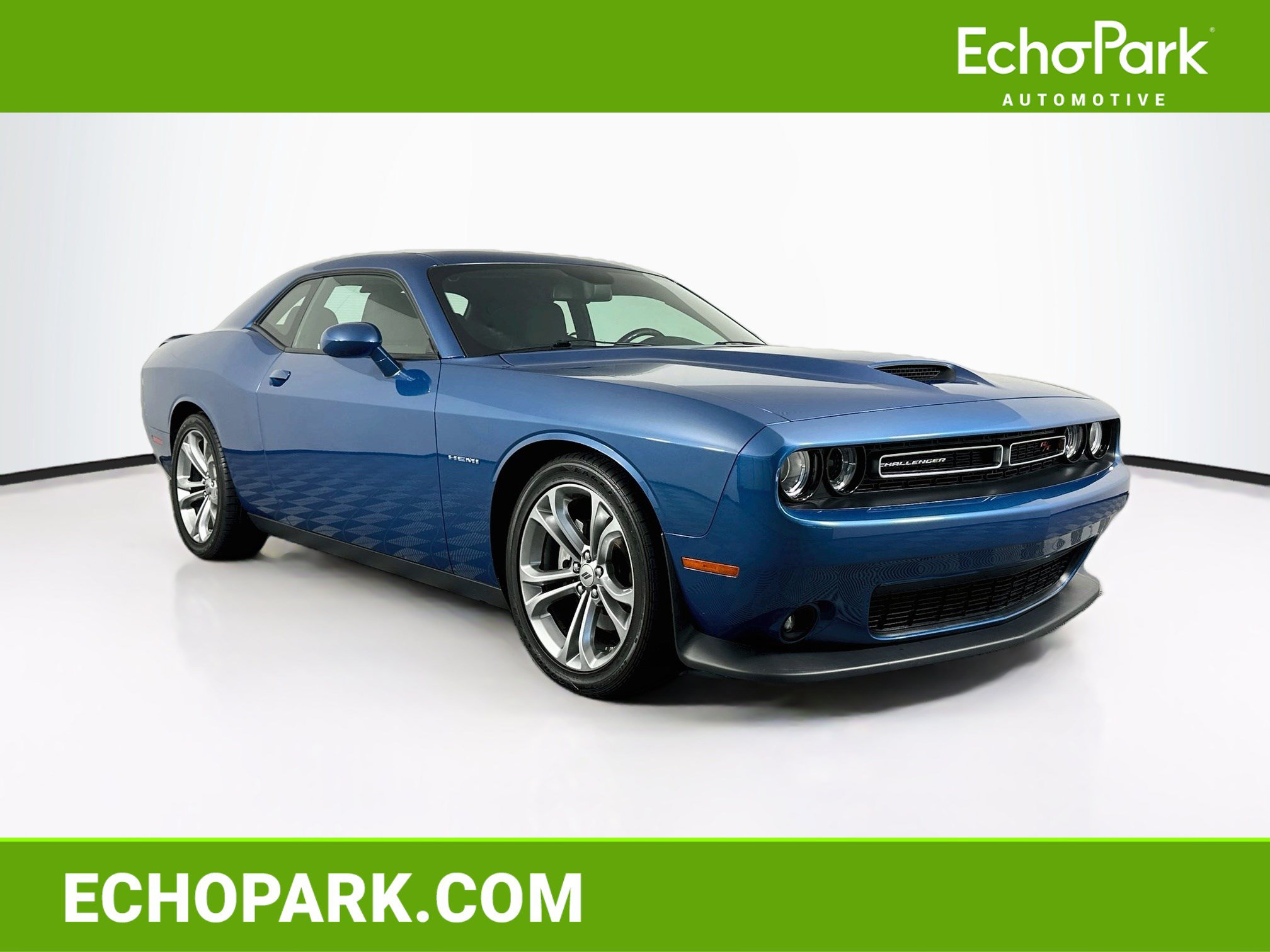 Used 2022 Dodge Challenger R/T RWD image 1