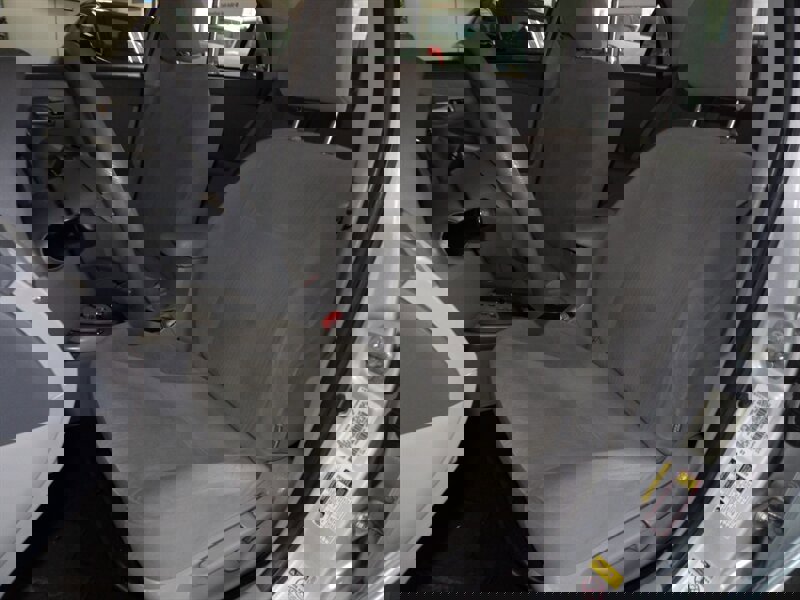 Used 2010 Toyota Corolla image 10