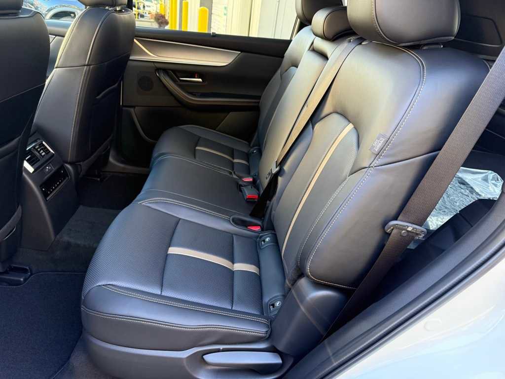 New 2026 MAZDA CX-70 3.3 Turbo w/ Premium Plus Pkg image 6