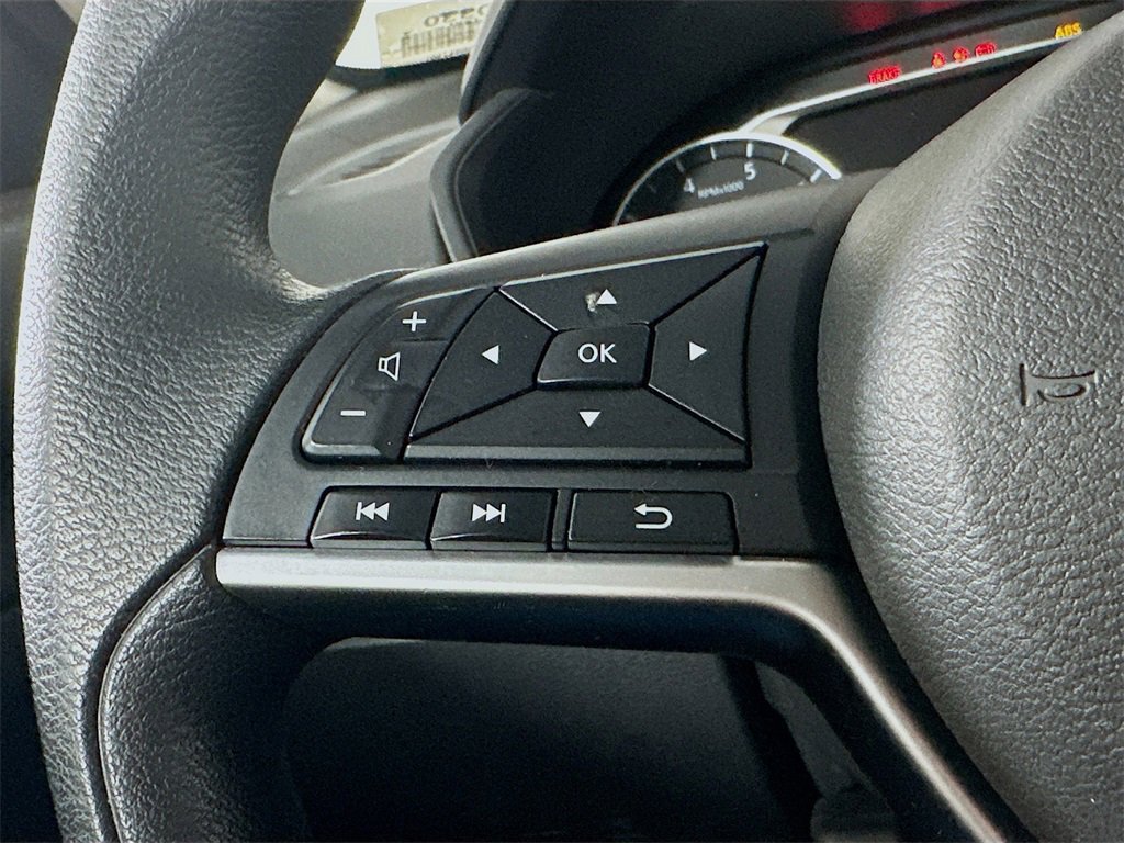 Used 2024 Nissan Altima 2.5 SV image 25