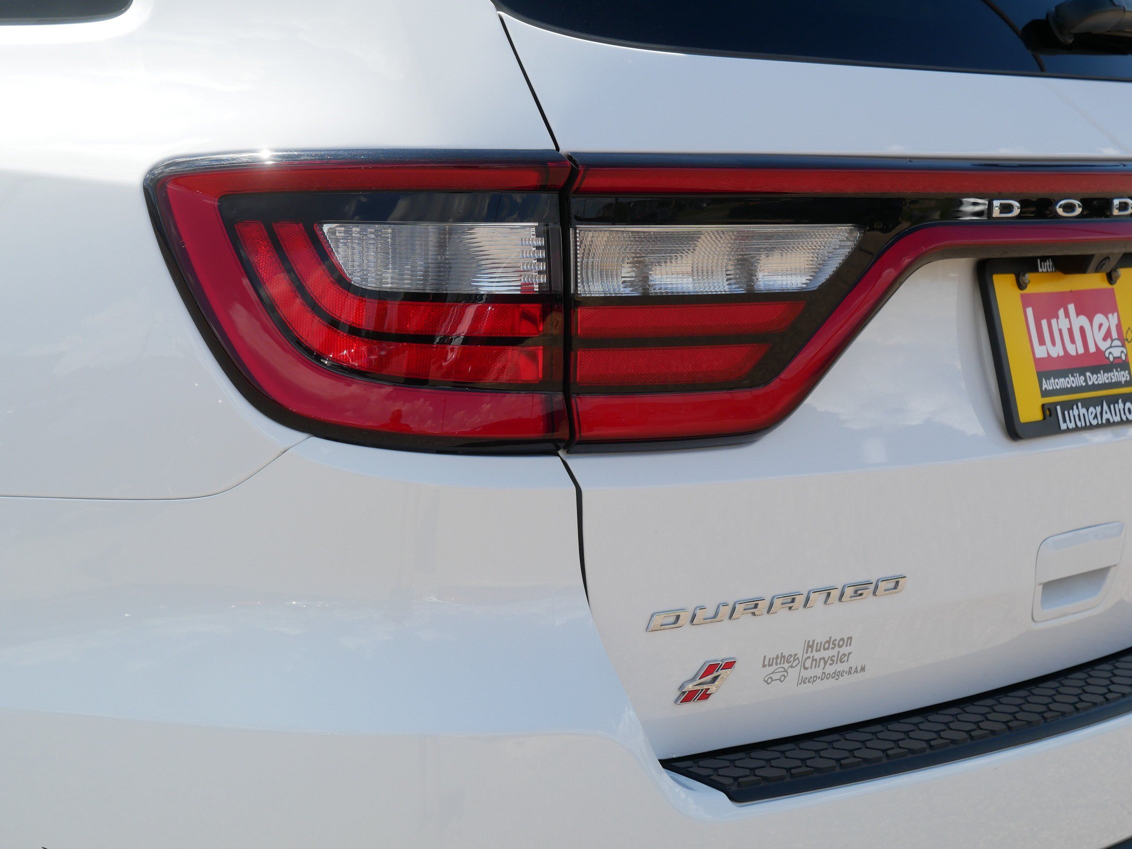 Used 2024 Dodge Durango SXT AWD/4WD image 17