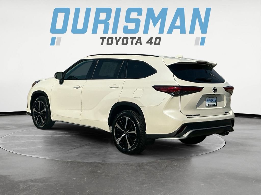 Used 2021 Toyota Highlander XSE image 5