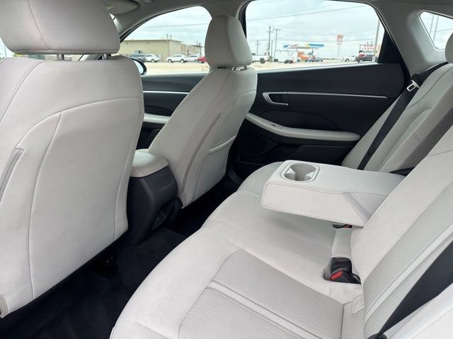 Used 2025 Hyundai Sonata SEL FWD image 18