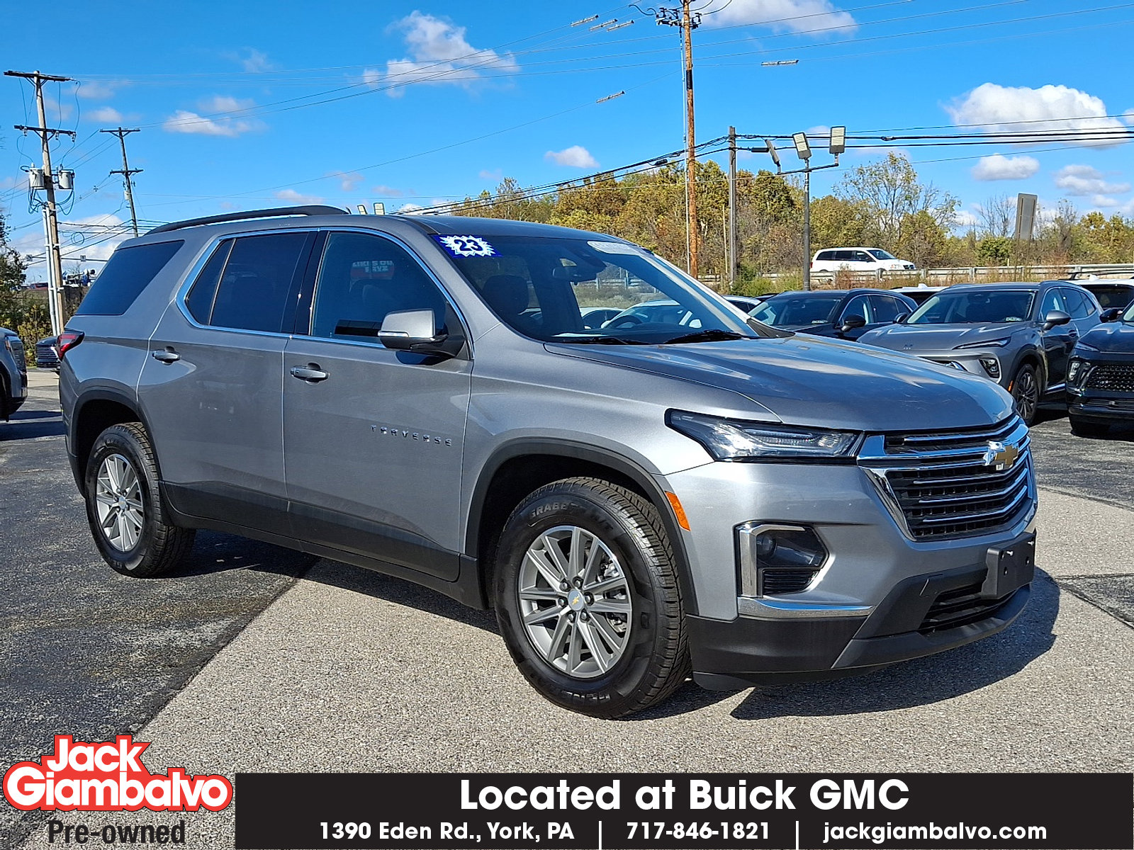 Certified 2023 Chevrolet Traverse LT w/ LPO, Floor Liner Package image 1