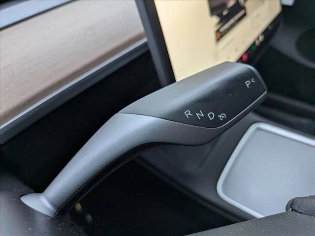 Used 2023 Tesla Model Y Long Range image 15