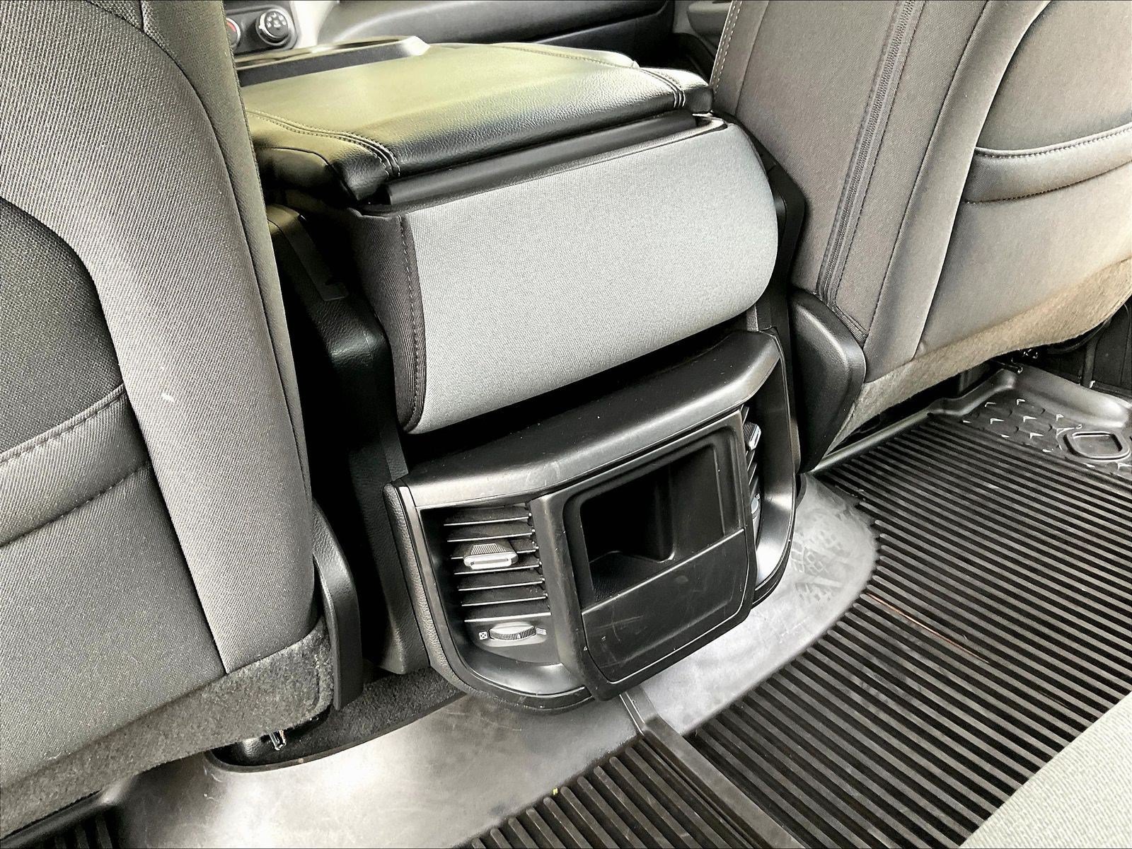 Used 2022 RAM 1500 Big Horn AWD/4WD image 11