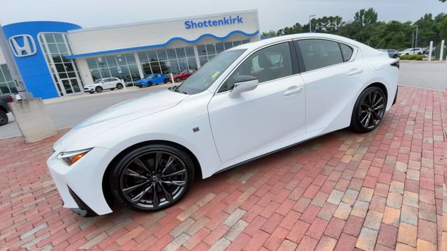 Used 2025 Lexus IS 350 F Sport RWD image 6