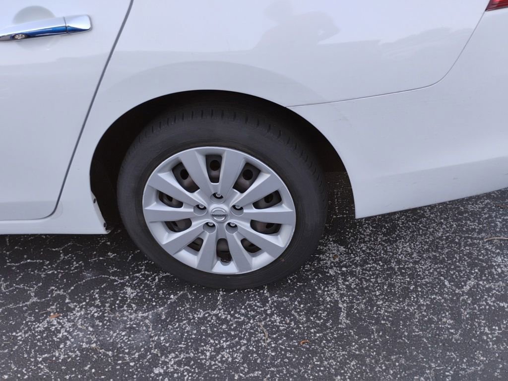 Used 2018 Nissan Sentra S FWD image 9