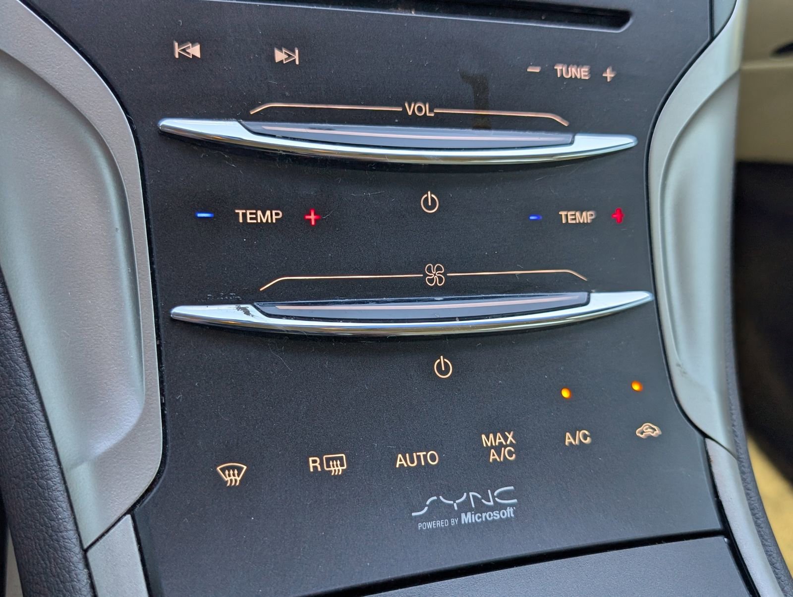Used 2013 Lincoln MKZ AWD image 13