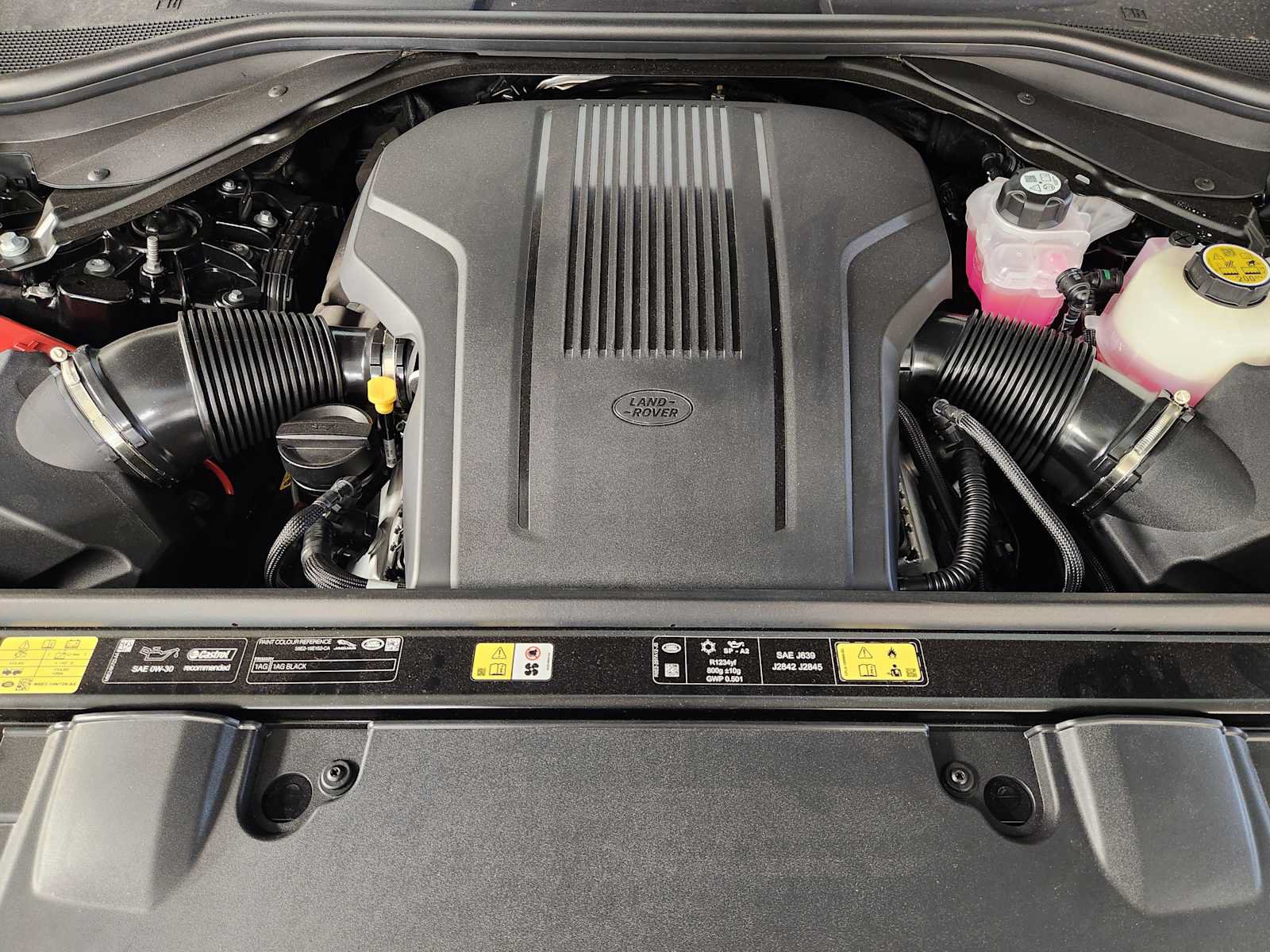 New 2026 Land Rover Range Rover SE AWD/4WD image 31
