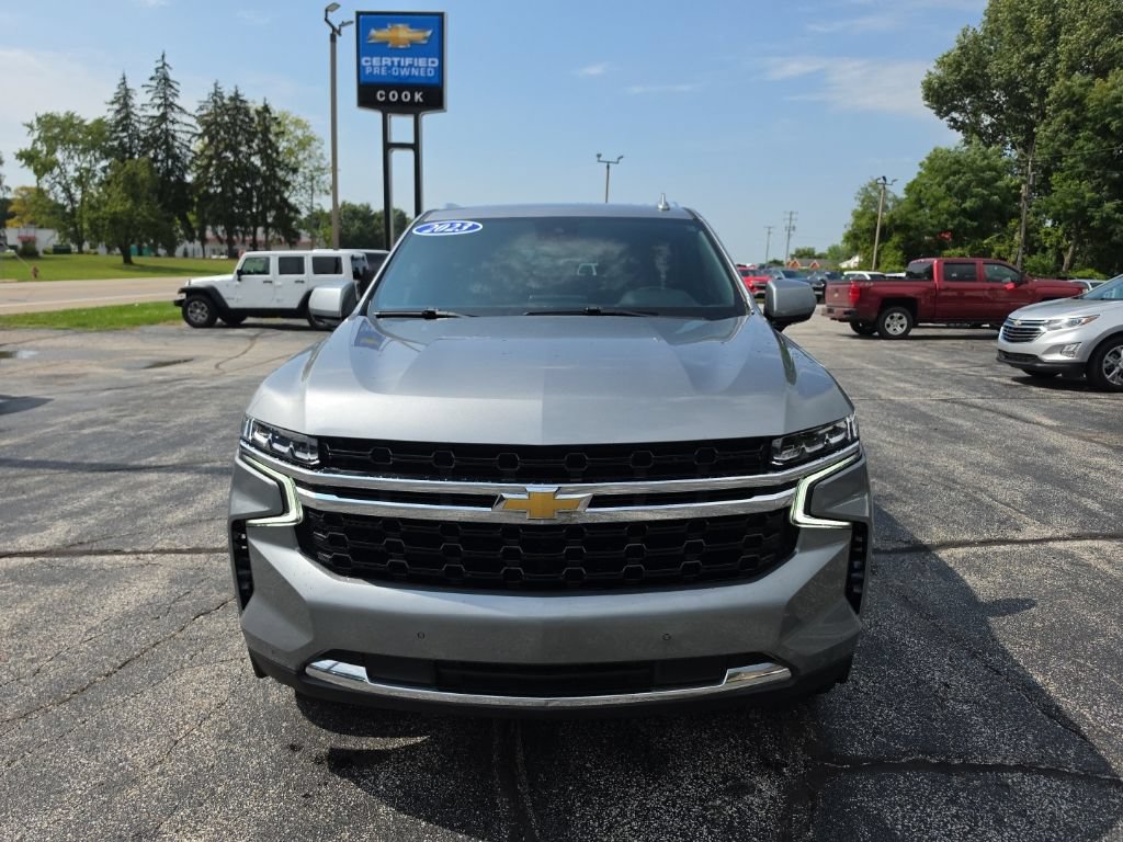 Certified 2023 Chevrolet Suburban LS AWD/4WD image 2