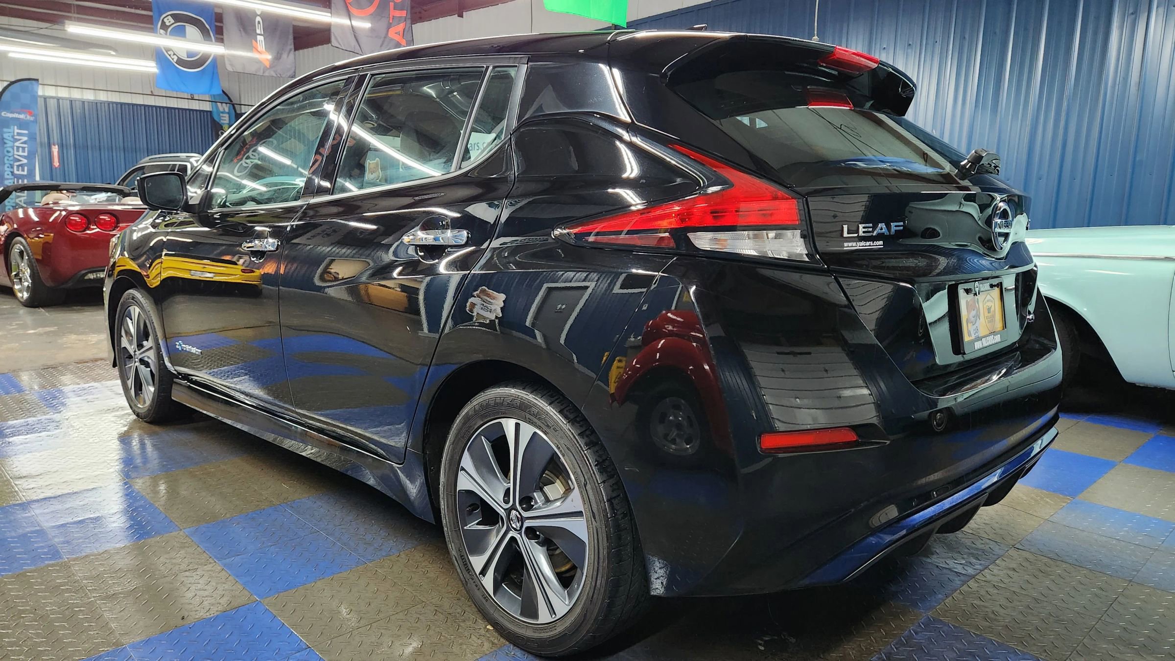 Used 2019 Nissan Leaf SL w/ SL Technology Package image 4