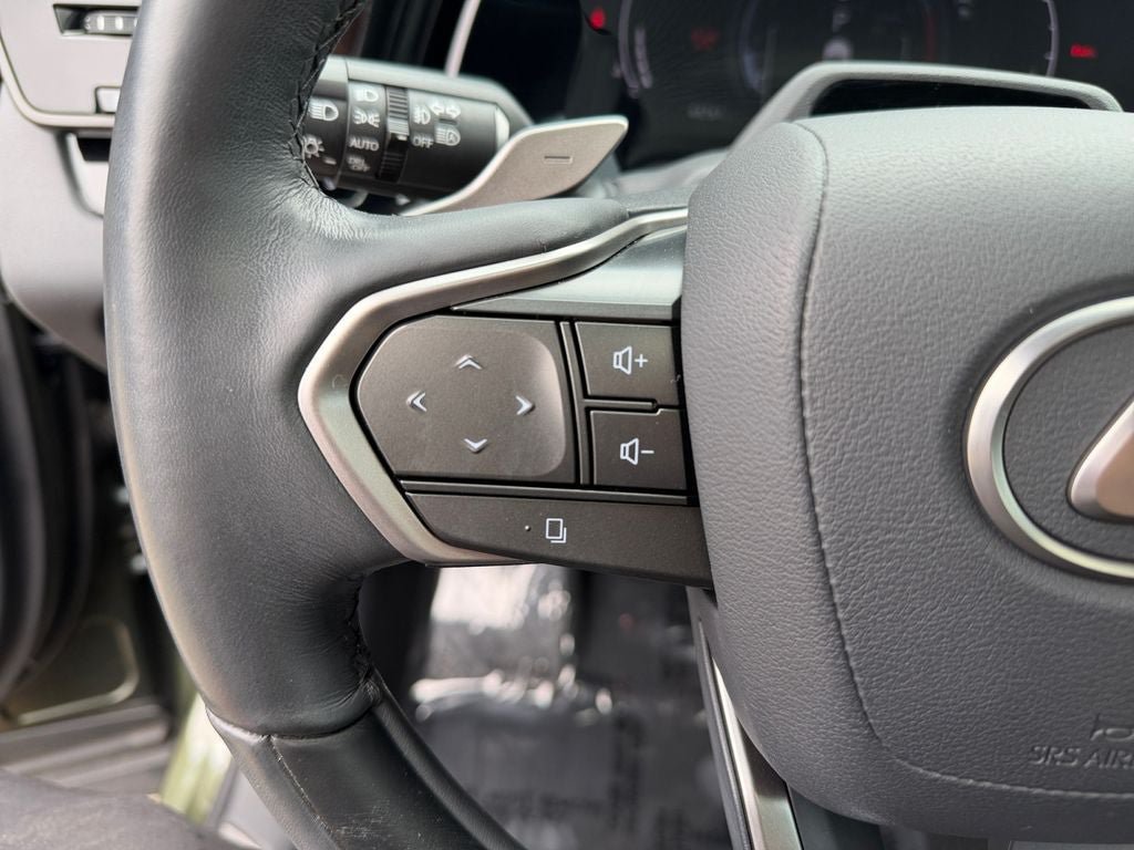 Used 2023 Lexus RX 350 Premium Plus w/ Accessory Package AWD/4WD image 15